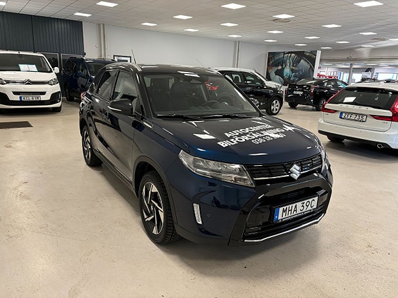 Suzuki Vitara 3 of 5