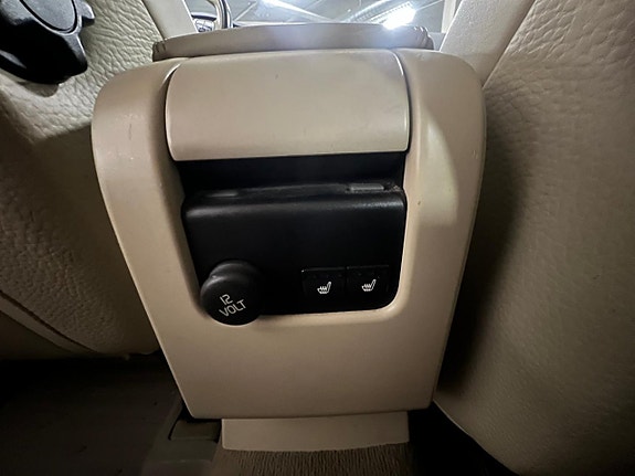 Volvo S60 11 of 19