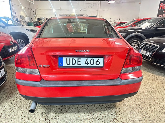 Volvo S60 10 of 10