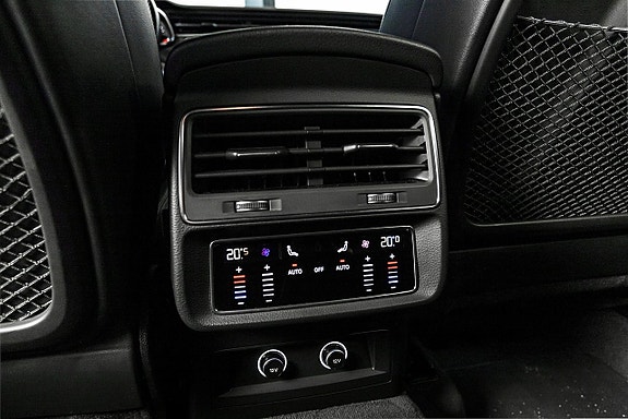 Audi Q8 20 of 26