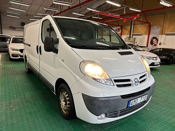 Nissan Primastar 2 of 7