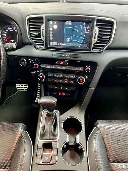 Kia Sportage 10 of 21