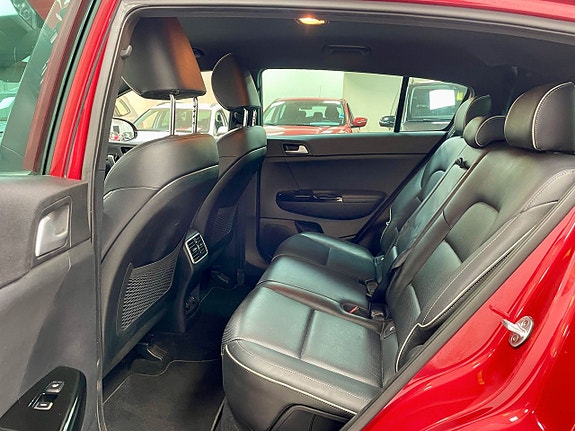 Kia Sportage 17 of 21