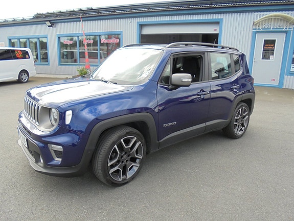 Jeep Renegade 8 of 15