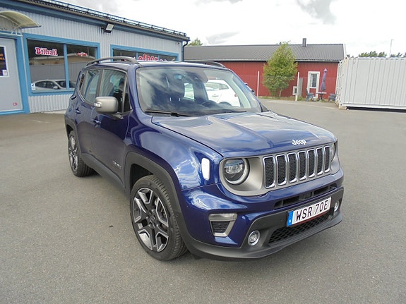 Jeep Renegade 10 of 15