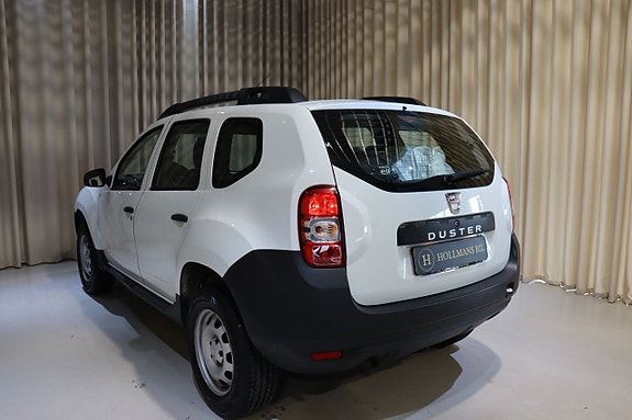 Dacia Duster 8 of 23
