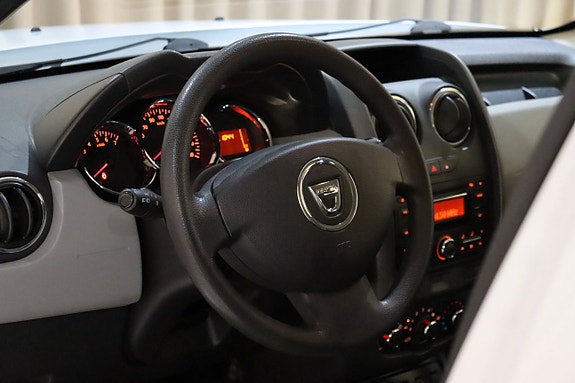 Dacia Duster 16 of 23