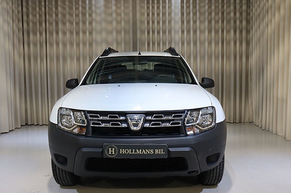Dacia Duster 6 of 23