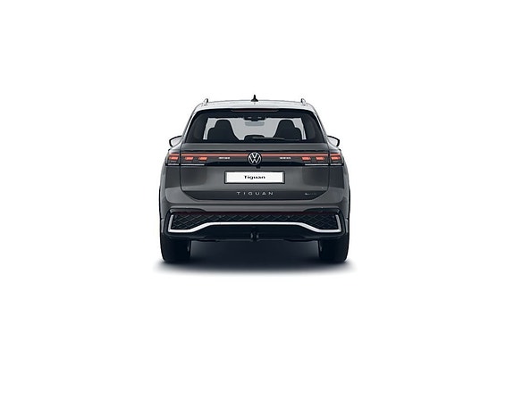 Volkswagen Tiguan 9 of 15