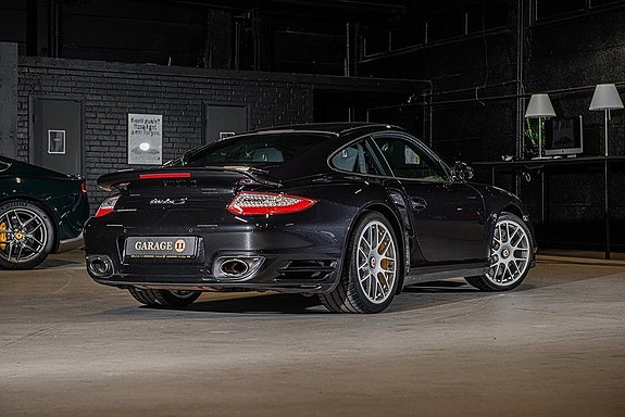Porsche 911 5 of 5