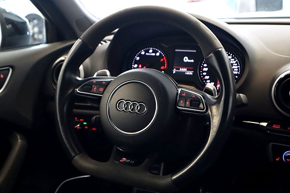 Audi RS3 15 of 24