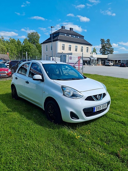 Nissan Micra 3 of 5
