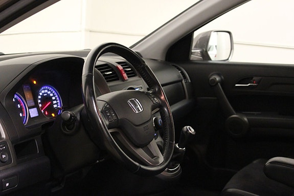 Honda CR-V 7 of 14