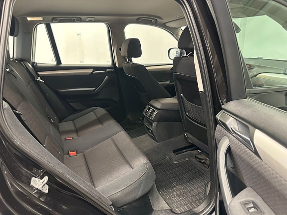 BMW X3 12 of 24