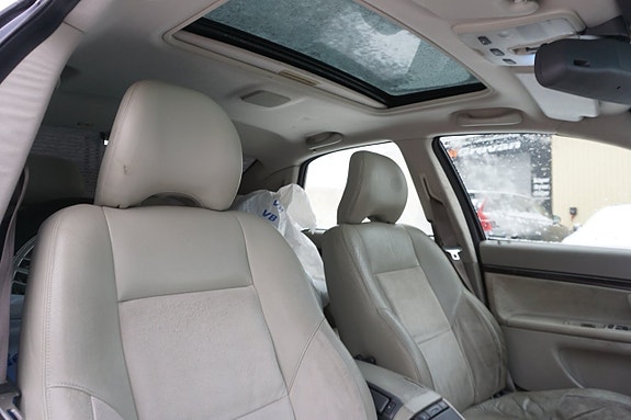 Volvo S80 7 of 7