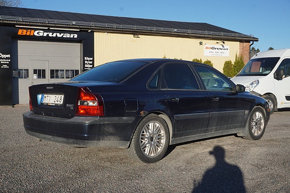 Volvo S80 2 of 7