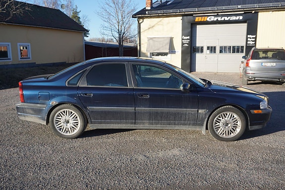 Volvo S80 3 of 7
