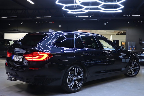 BMW 520 4 of 5