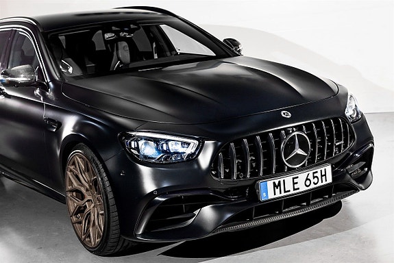 Mercedes-Benz E-Klass 19 of 24