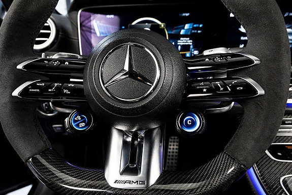 Mercedes-Benz E-Klass 11 of 24