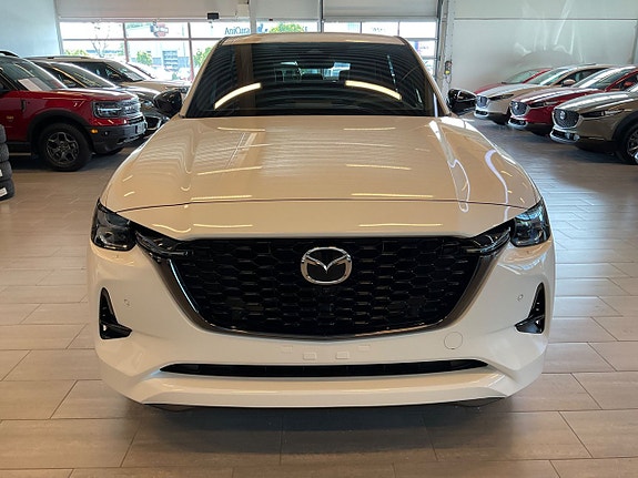 Mazda CX-60 2 of 15