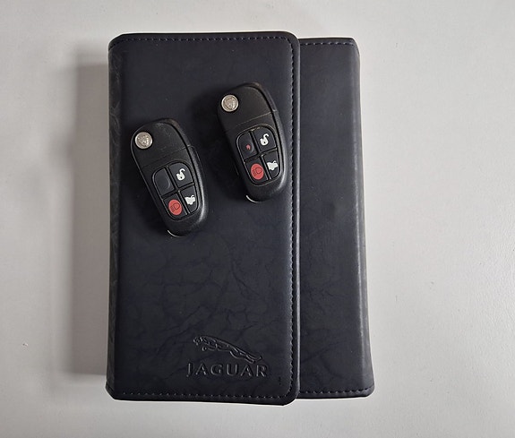 Jaguar S-TYPE 24 of 24