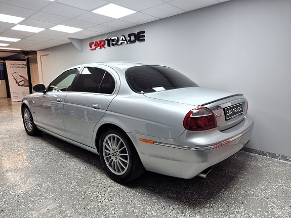 Jaguar S-TYPE 4 of 24