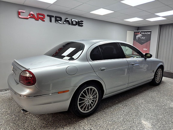 Jaguar S-TYPE 5 of 24