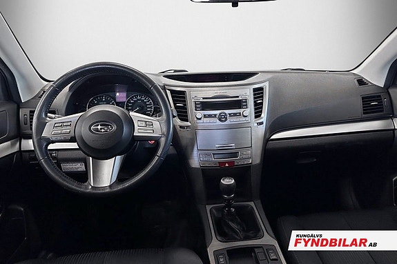 Subaru Legacy 11 of 13