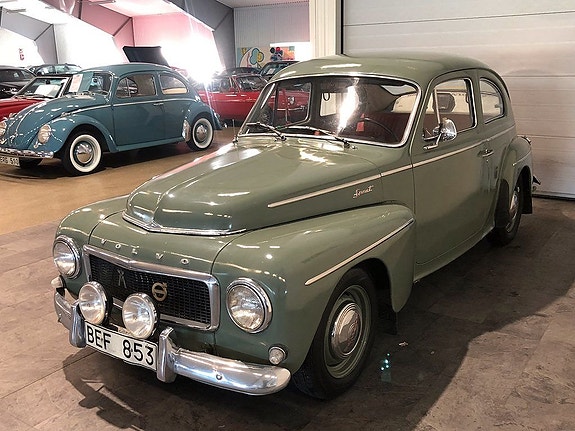 Volvo PV 3 of 8