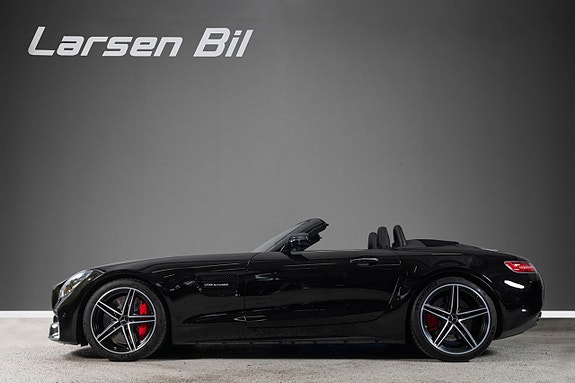 Mercedes-Benz AMG GT Roadster 3 of 5