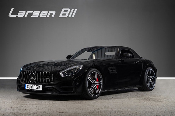 Mercedes-Benz AMG GT Roadster 16 of 21