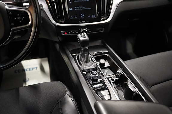 Volvo V60 Cross Country 12 of 21