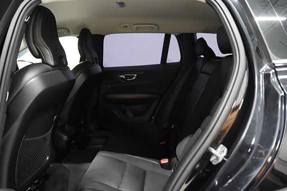 Volvo V60 Cross Country 18 of 21