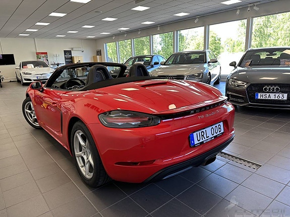 Porsche Boxster 5 of 5