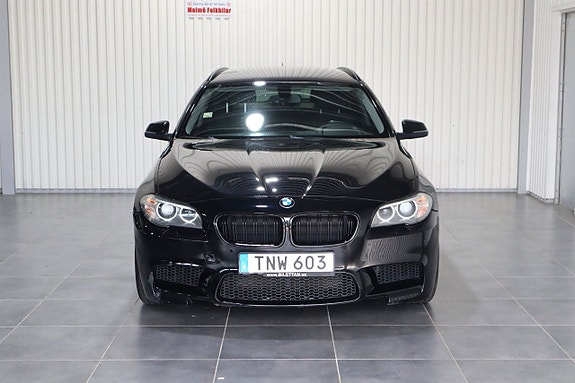 BMW 520 14 of 16