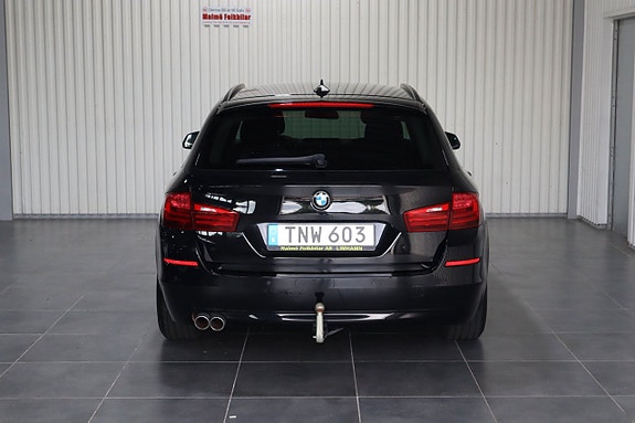 BMW 520 3 of 5