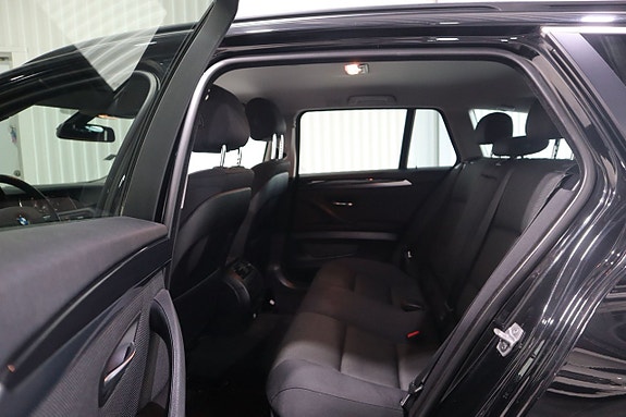 BMW 520 6 of 16