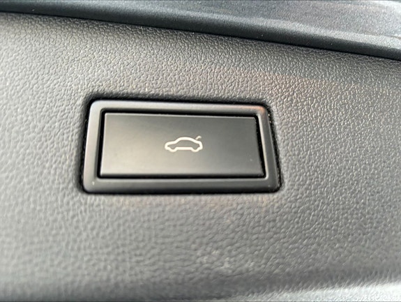 Volkswagen Tiguan Allspace 16 of 17