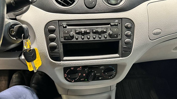 Citroen C3 12 of 14