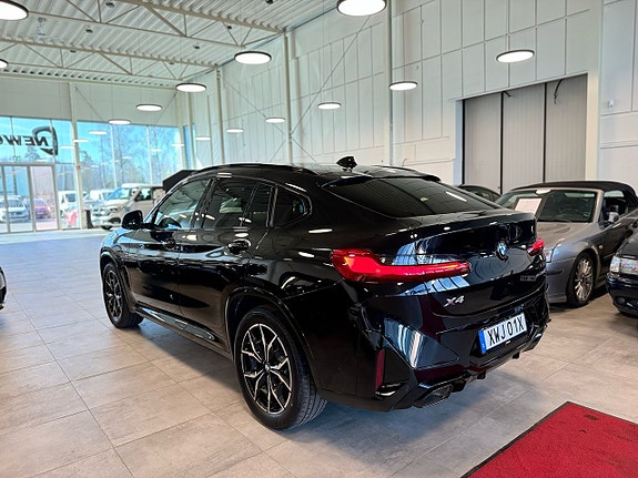 BMW X4 4 of 5