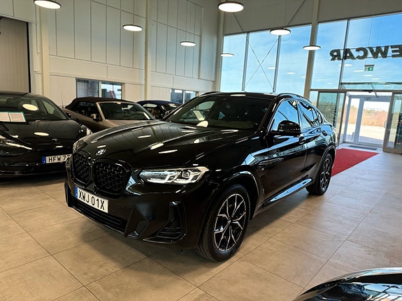 BMW X4 3 of 5