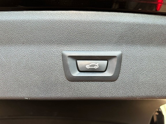 BMW X4 8 of 28
