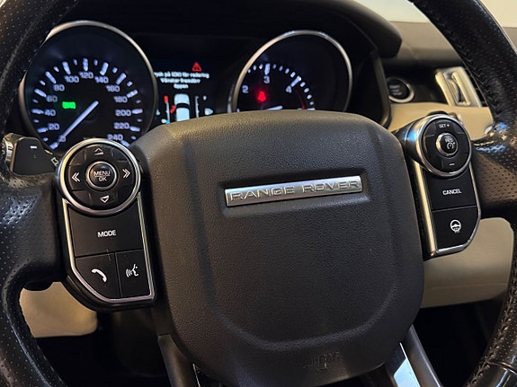 Land Rover Range Rover Sport 23 of 25