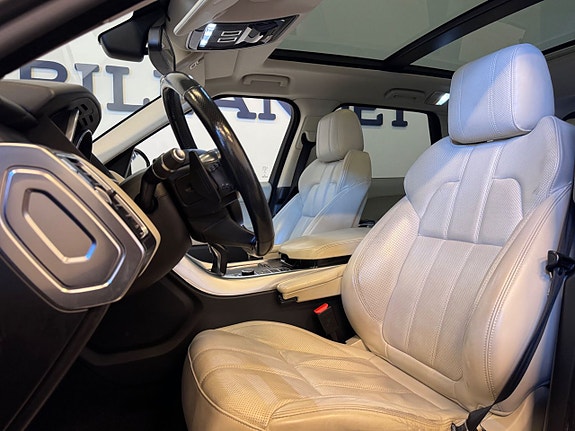 Land Rover Range Rover Sport 10 of 25