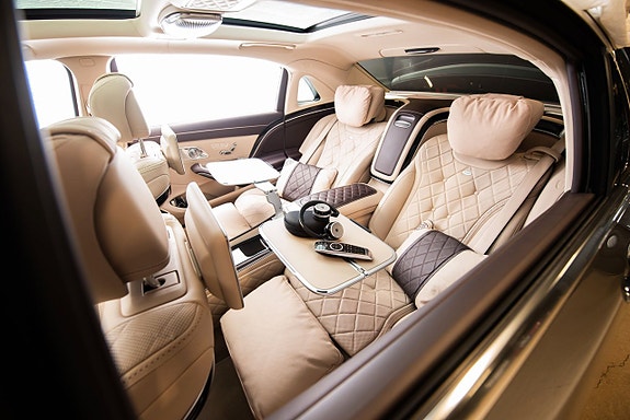 Mercedes-Benz S600 19 of 30