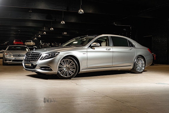 Mercedes-Benz S600 2 of 30