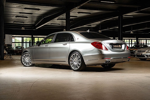 Mercedes-Benz S600 4 of 30