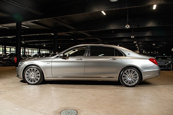 Mercedes-Benz S600 3 of 30