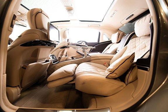 Mercedes-Benz S600 14 of 30